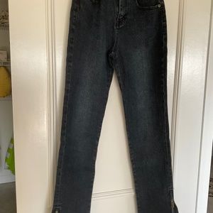 DG2 Diane Gilman black straight leg jeans size 2